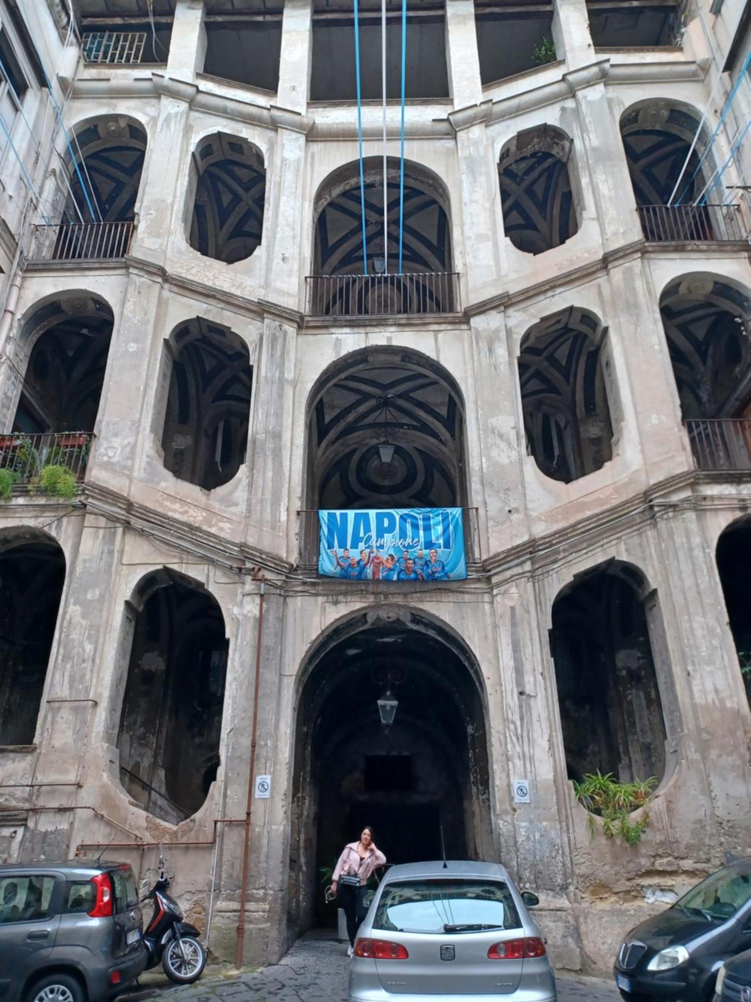 Domus Duomo B&B Napoli エクステリア 写真
